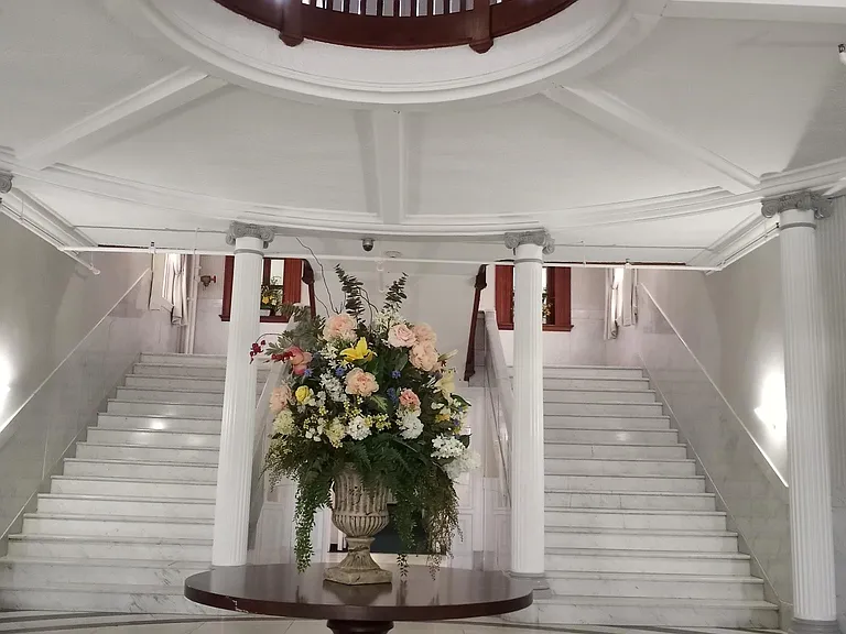 Entry foyer main floor.