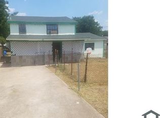 325 Overlook Dr, Red Oak, TX 75154