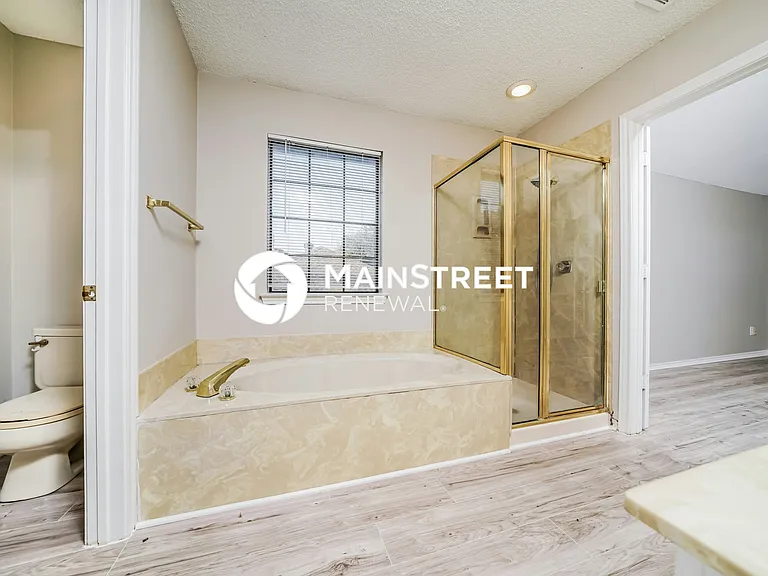 Main Bathroom