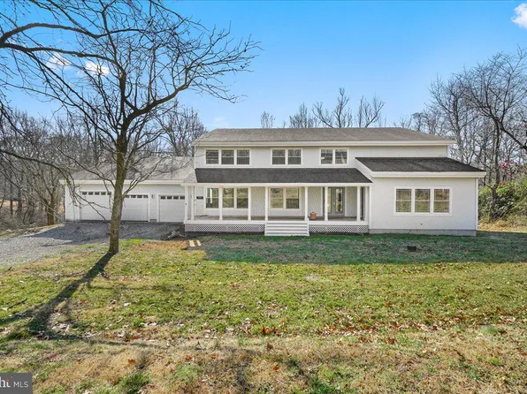 20936 Big Woods Rd, Dickerson, MD 20842