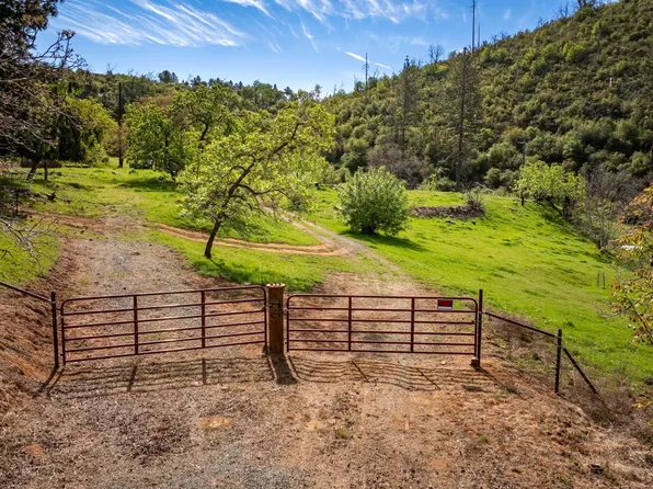 12420 Highway 26, Glencoe, CA 95232