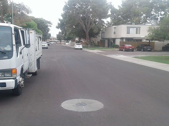 4th image of 5916 W Townley Ave