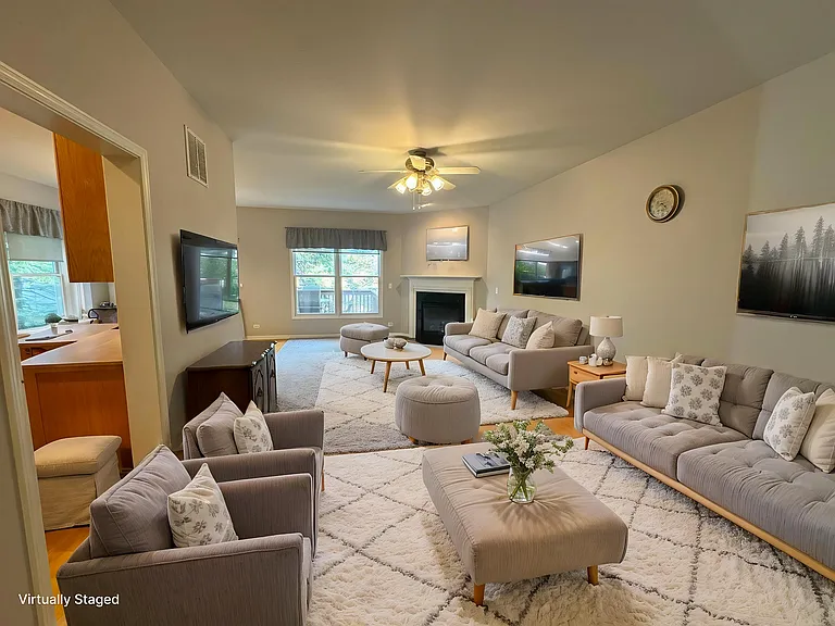 1N061 Mission Ct — Photo 2