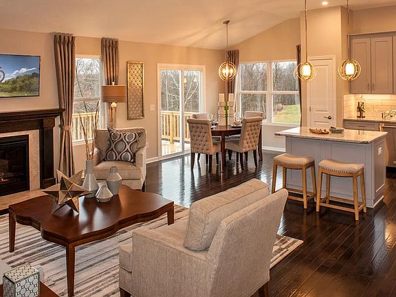 The Alistair Family Room