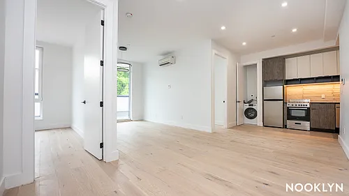 491 Evergreen Ave #2B Photo 1