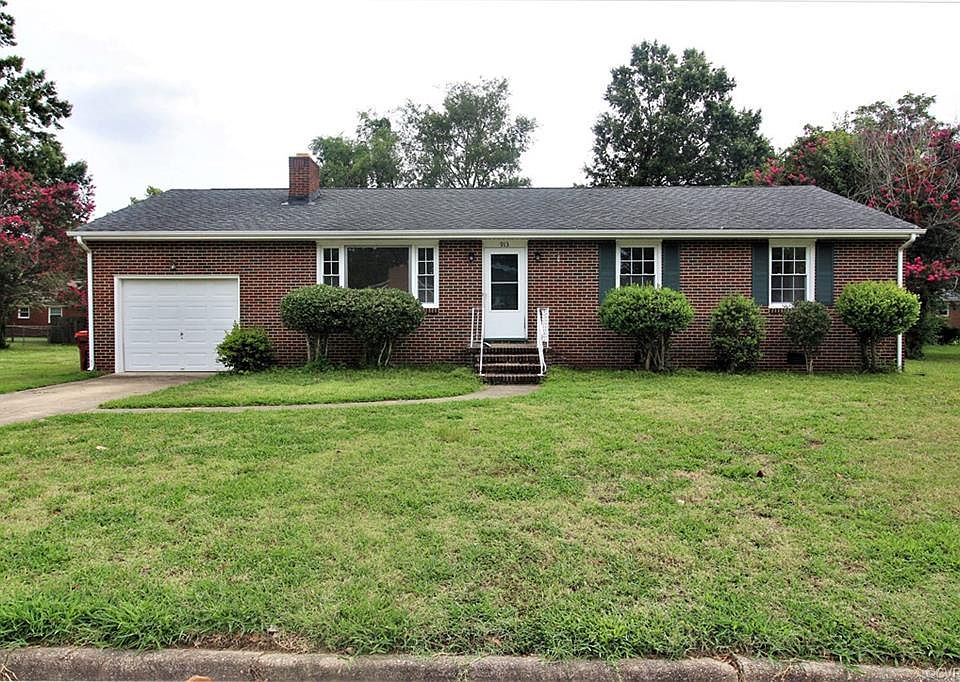 1st image of 913 Lakewood Dr