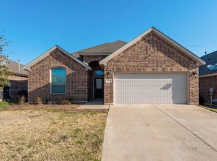 1212 Roping Reins Way, Haslet, TX 76052