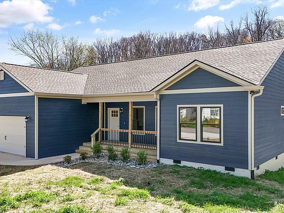 2nd image of 4902 Idumea Rd