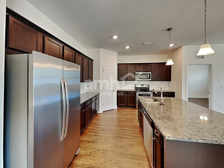 347 Pine Terrace Dr — Photo 3