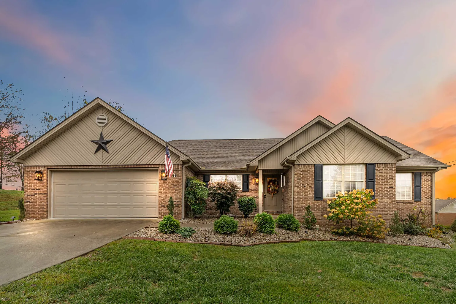 11 Pinnacle Pointe Dr photo 1