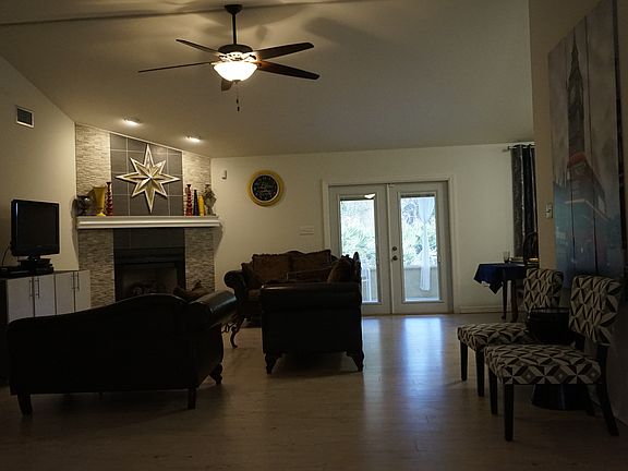 3765 Hickory Hill Blvd, Titu