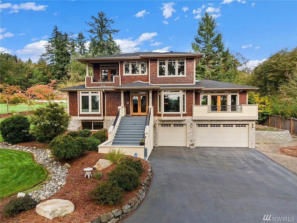 2nd image of 4397 Point White Dr NE