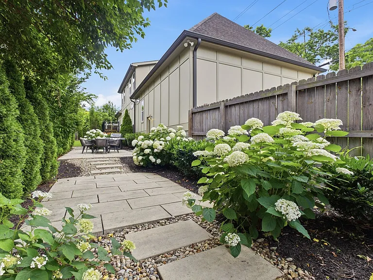 4010 Burrus St — Photo 41