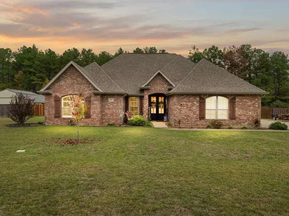 143 Eagle Point Rd, Leesville, LA 71446