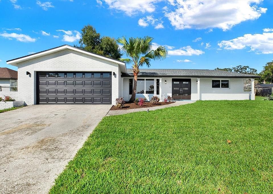 1st image of 720 SAILFISH DRIVE