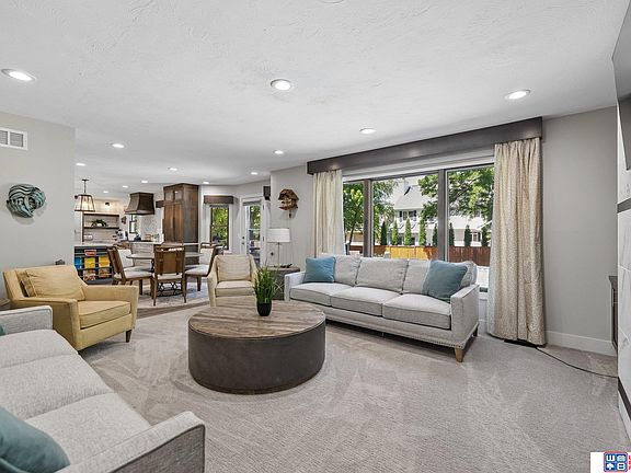 5th image of 5020 Fir Hollow Ln