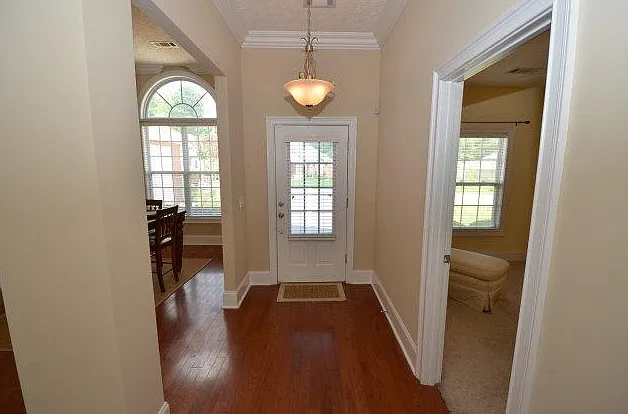 1416 Cloverbrook Cir — Photo 6