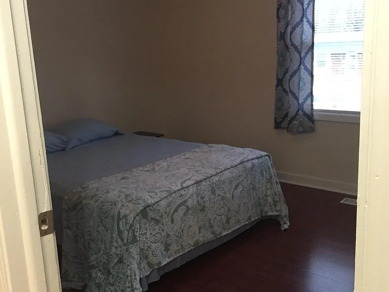 10801 Dorton Dr — Photo 6