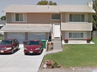 4504 W 7th Ave, Kennewick, WA 99336