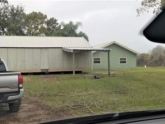 3rd image of 334 County Road 243