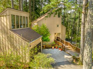 2060 Dogwood Dr, Eugene, OR