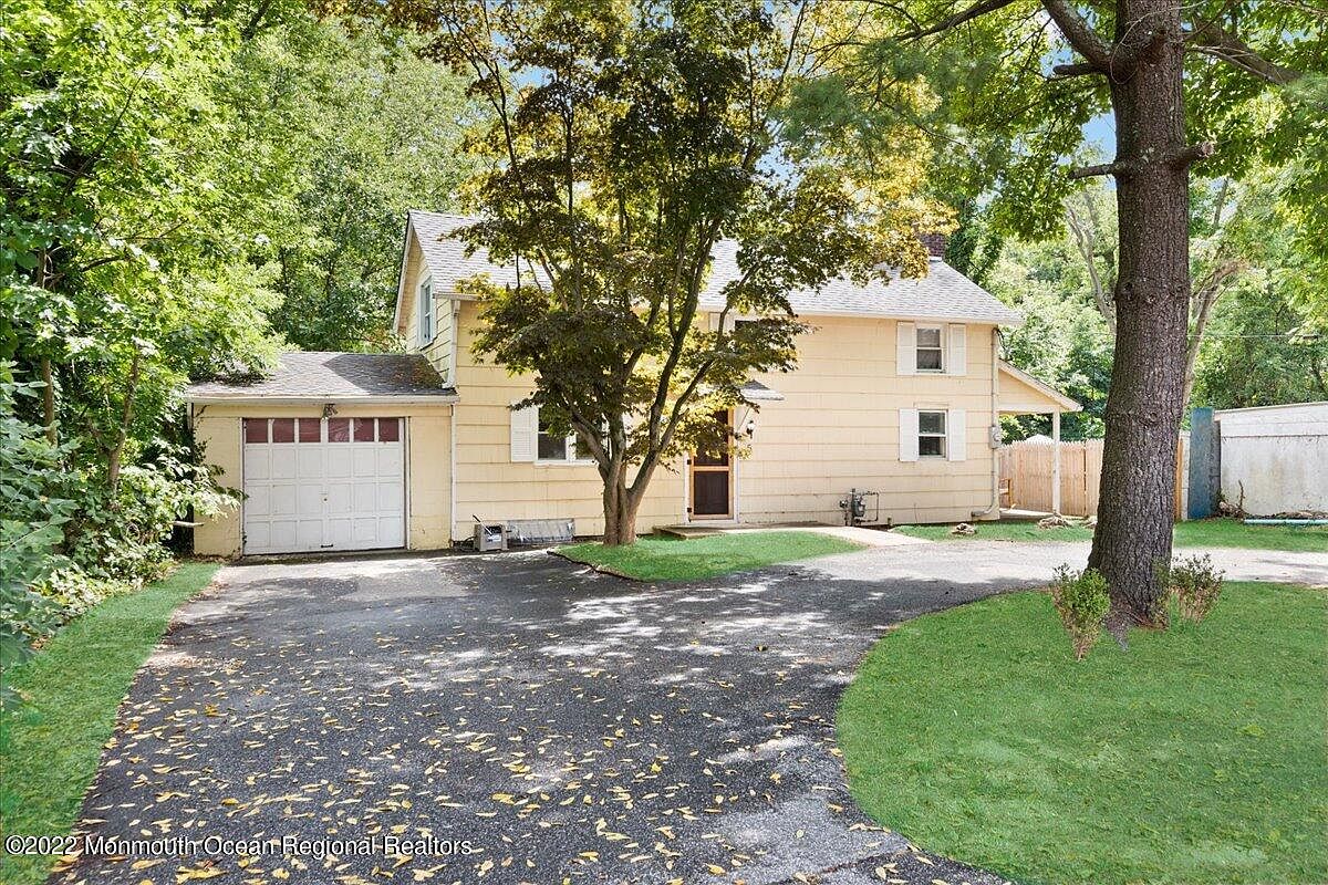5 Five Points Road, Freehold, NJ 07728 Zillow