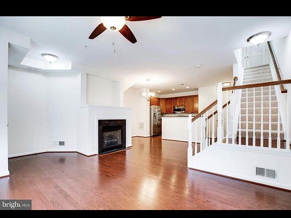 5th image of 14262A Woven Willow Ln #A