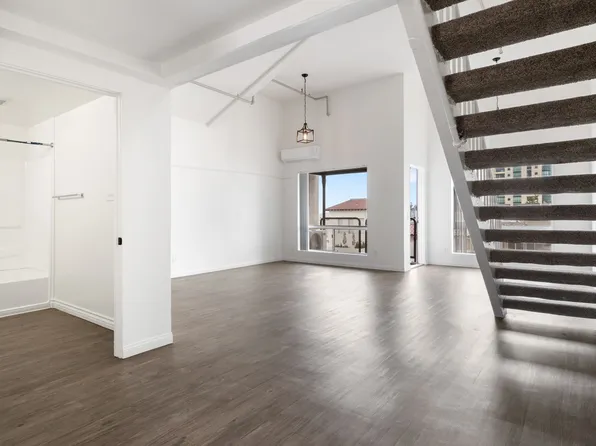 Cornerstone Lofts