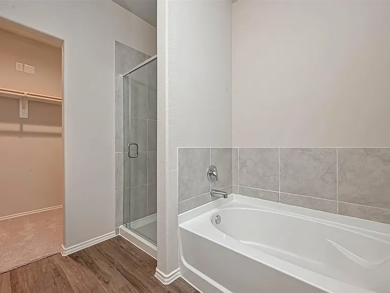 214 Cumberland Forest Dr — Photo 41