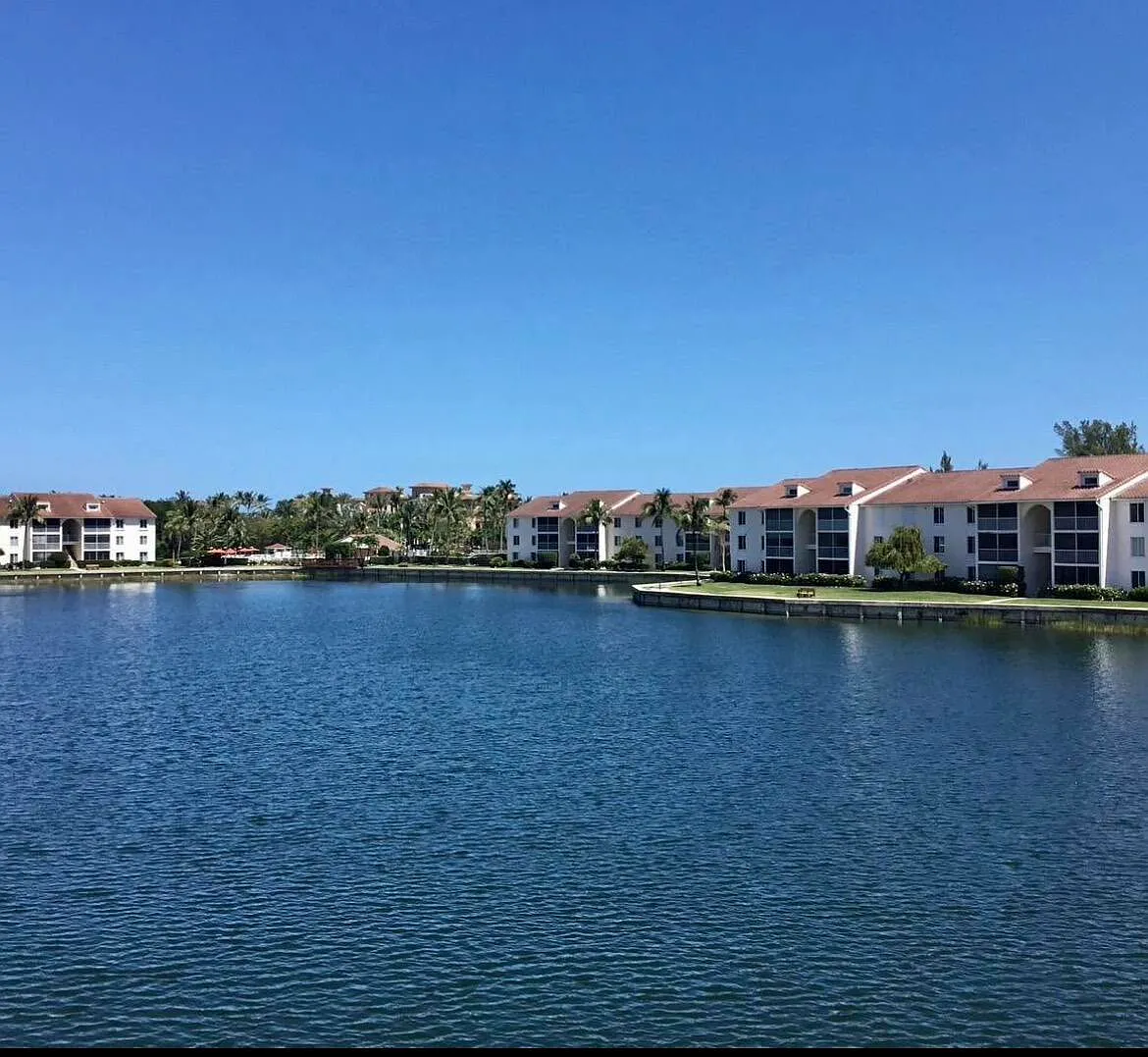 2 bed, 2.0 bath, 1090 sqft, $2,500 — Photo 1