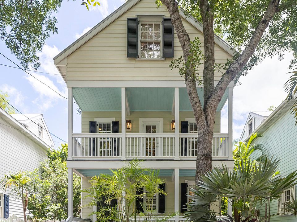 1st image of 1221 Margaret St #3