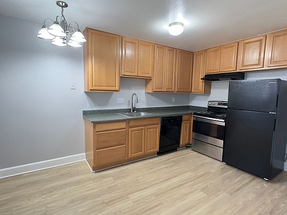 2nd image of 2464 Wrondel Way #W/d