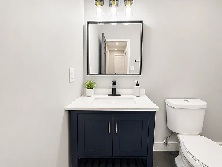 1409 NW Dr NW #2 — Photo 6