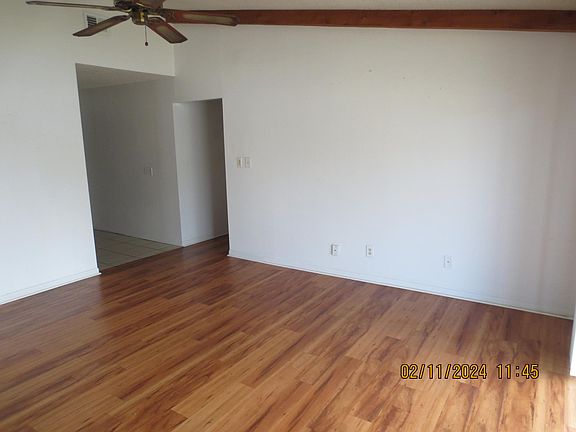5th image of 1313 W Redbud St