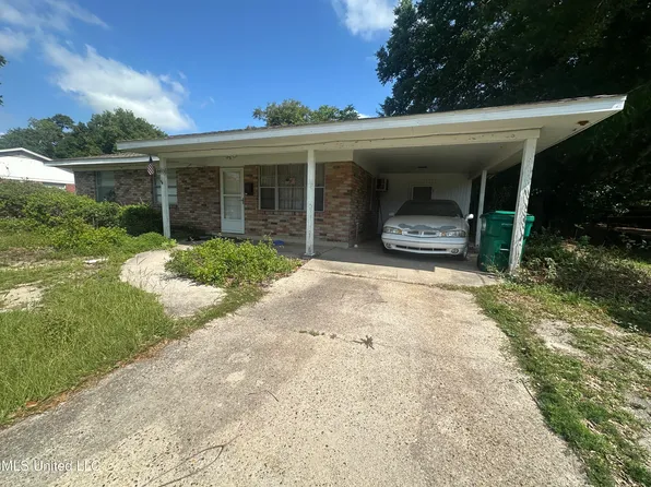 2013 Collins Blvd, Gulfport, MS 39507