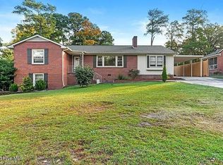 121 Woodland Rd, Rockingham, NC 28379
