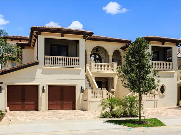 905 Golden Bear Dr, Kissimmee, FL 34747