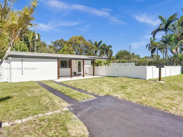310 NE 12th Ave, Pompano Beach, FL 33060