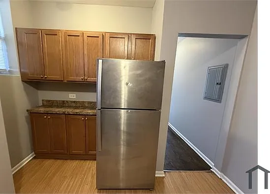 7956 S Laflin St — Photo 3