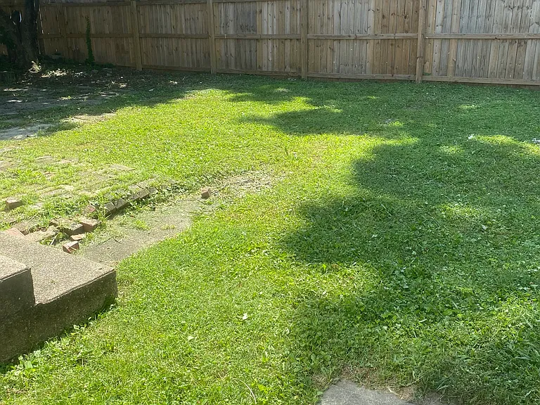 22 Hendricks Pl #22 — Photo 10