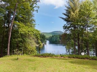 130 Nuthatch Hill Rd, Mountain Rest, SC 29664
