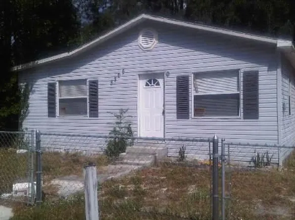 8305 Brooks St, Tampa, FL 33604