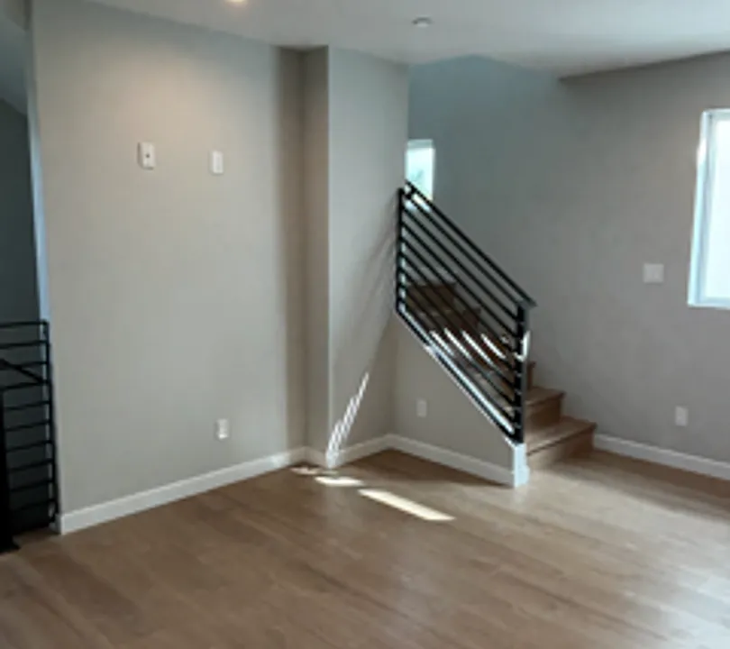 4820 S Slauson Ave #1/4