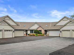N14W30046 High Ridge Rd, Pewaukee, WI 53072