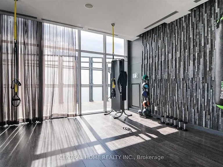 1080 Bay St #3407 — Photo 2