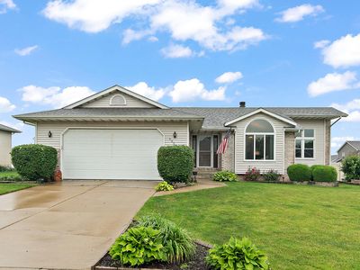 9008 Pineview Ln, Crown Point, IN, 46307