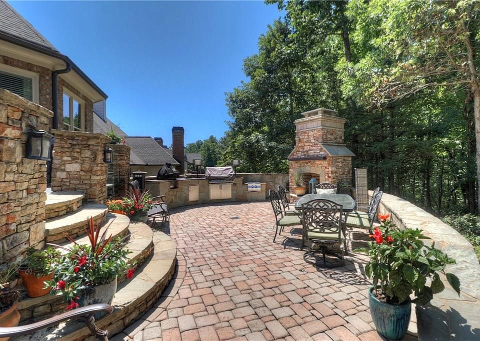 1st image of 4722 Deer Creek Ct
