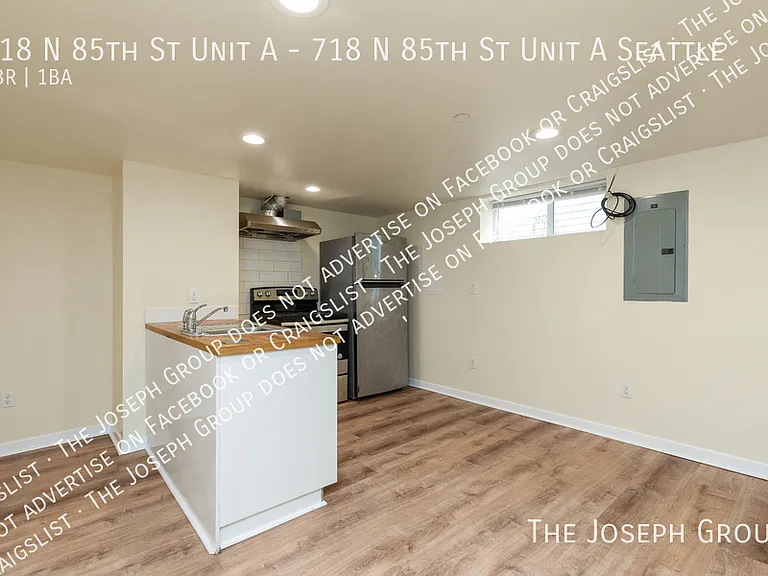 718 N 85th St #A — Photo 3
