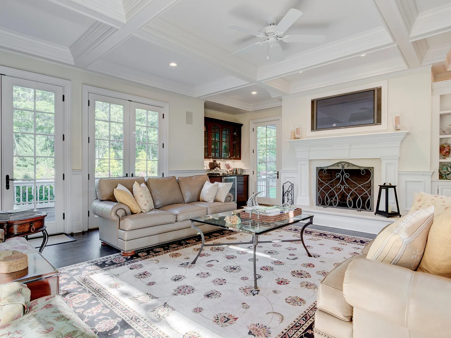A Welcoming Southampton Retreat for Summer — Photo 4