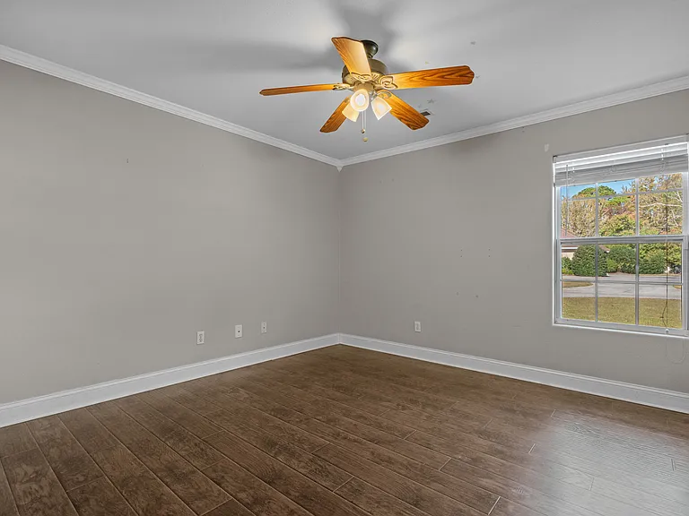 2409 Hunters Trl — Photo 23